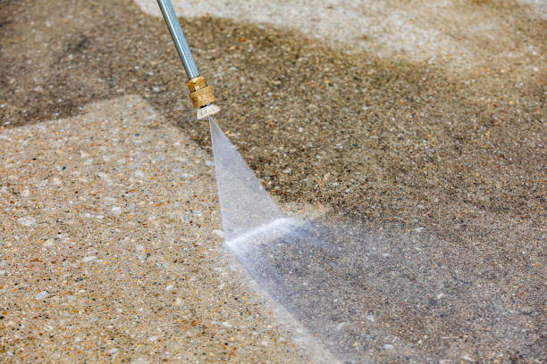 Best Sign and Awning Cleaning  in Parsons, KS